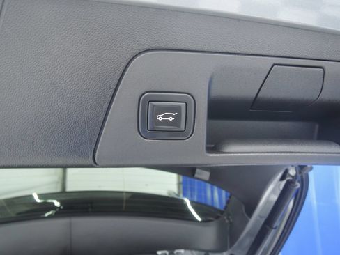 Used 2023 Buick Envision Preferred w/ Sport Touring Package AWD/4WD image 28