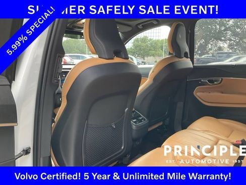 Certified 2024 Volvo XC90 B6 Ultimate w/ Protection Package Premier AWD/4WD image 24