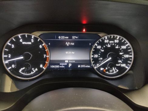 Used 2022 Nissan Rogue SV image 23