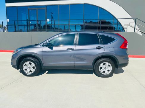 Used 2016 Honda CR-V LX image 6