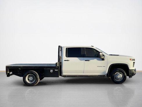 Used 2024 Chevrolet Silverado 3500 W/T w/ WT Convenience Package image 8