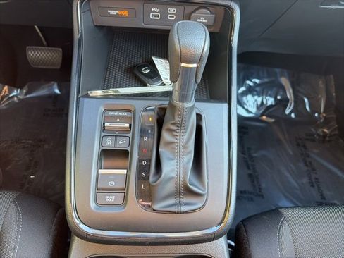 Certified 2024 Honda CR-V EX image 19