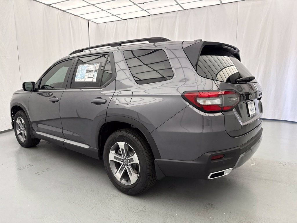 New 2026 Honda Pilot EX-L image 5