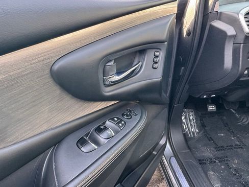 Used 2018 Nissan Murano Platinum image 21