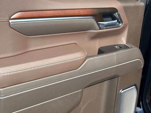 New 2026 GMC Sierra 1500 Denali w/ Denali Reserve Package AWD/4WD image 12