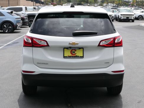 Used 2019 Chevrolet Equinox LS AWD/4WD image 5