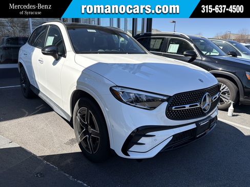 Used 2026 Mercedes-Benz GLC 300 4MATIC image 1