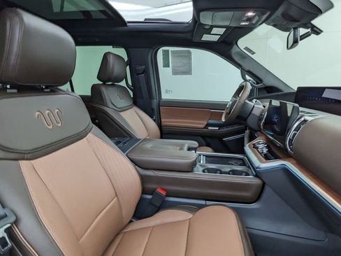 New 2025 Ford Expedition King Ranch image 42