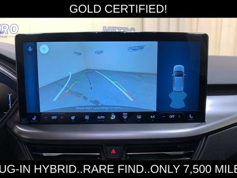 Used 2026 Ford Escape SE FWD image 34