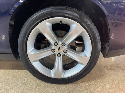 Used 2015 Dodge Challenger SXT w/ Super Sport Group (SS/T) RWD image 29