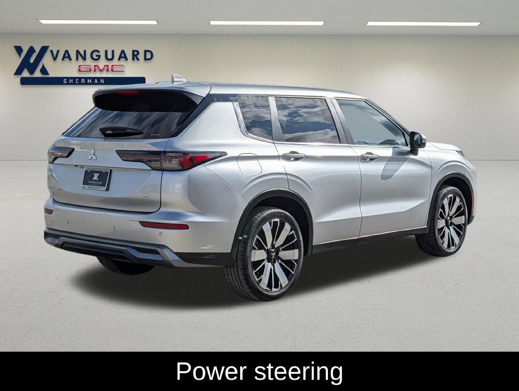 Used 2025 Mitsubishi Outlander SE AWD/4WD image 6