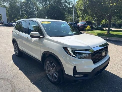 Used 2023 Honda Passport EX-L image 6