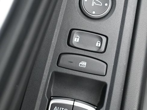 Used 2023 Honda Accord EX image 13