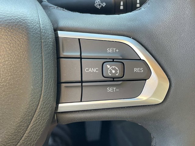 Used 2023 Jeep Compass Latitude AWD/4WD image 41