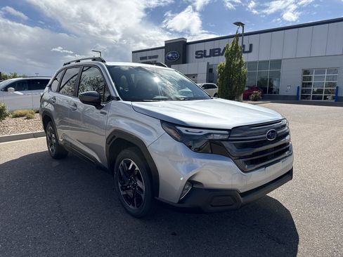 New 2026 Subaru Forester Touring AWD/4WD image 7