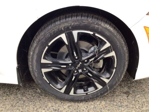 Used 2024 Kia K5 GT-Line image 10