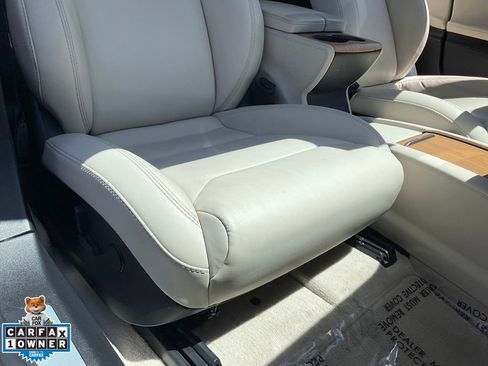 Used 2019 Tesla Model S Performance AWD/4WD image 63