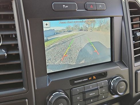 Used 2018 Ford F150 XL w/ Equipment Group 101A Mid image 17