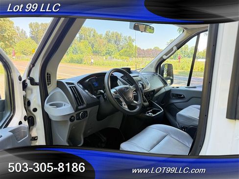 Used 2017 Ford Transit 350 XL RWD image 43