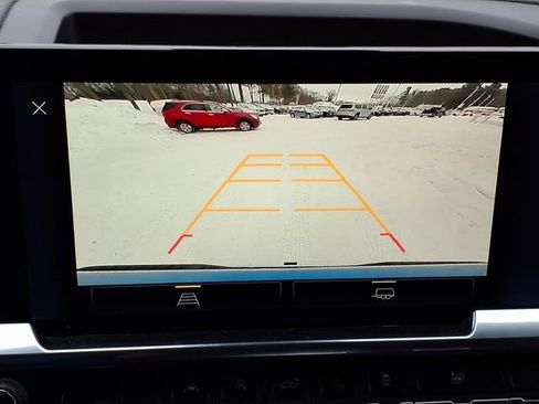 Used 2025 Chevrolet Silverado 1500 LT image 27