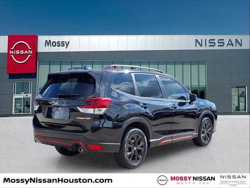 Used 2023 Subaru Forester Sport image 7