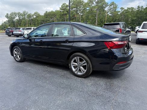 Used 2022 Volkswagen Jetta SE FWD image 22