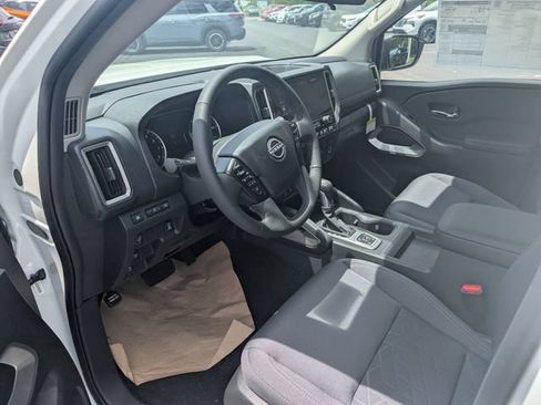New 2026 Nissan Frontier SV w/ SV Convenience Package AWD/4WD image 14