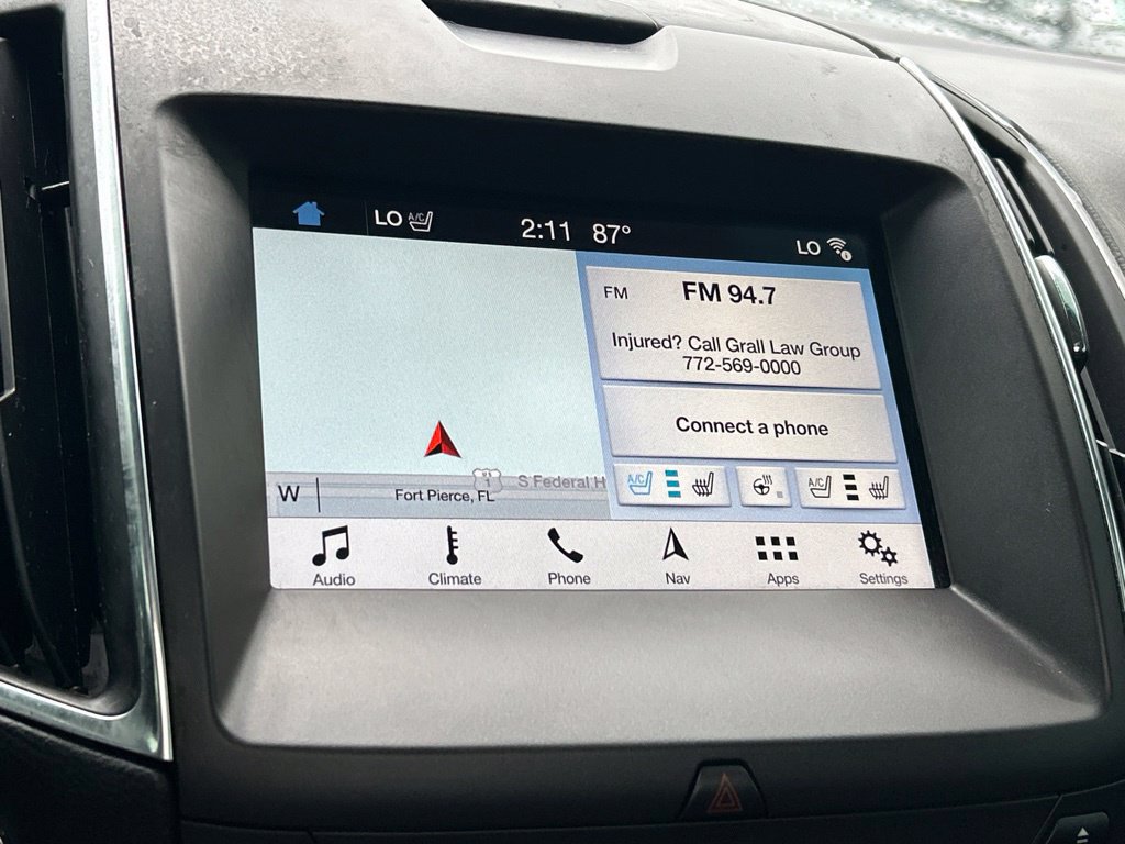Used 2018 Ford Edge Titanium w/ Equipment Group 302A AWD/4WD image 30