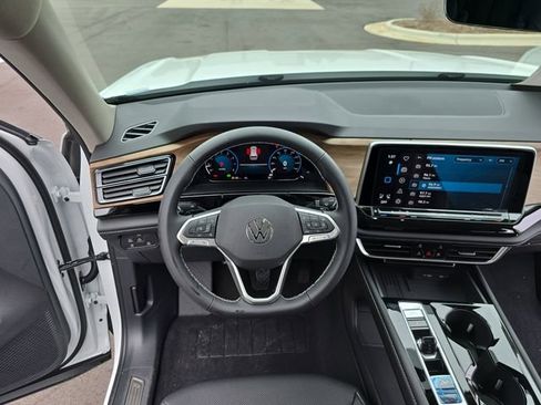New 2026 Volkswagen Atlas SE AWD/4WD image 13