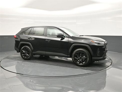 New 2025 Toyota RAV4 LE image 17