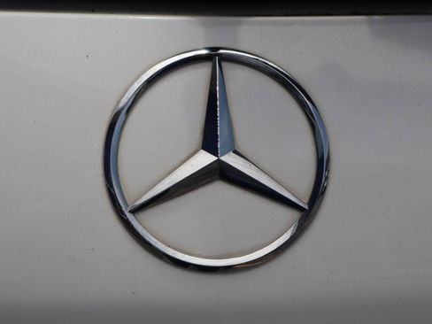Used 2018 Mercedes-Benz GLS 550 4MATIC image 11