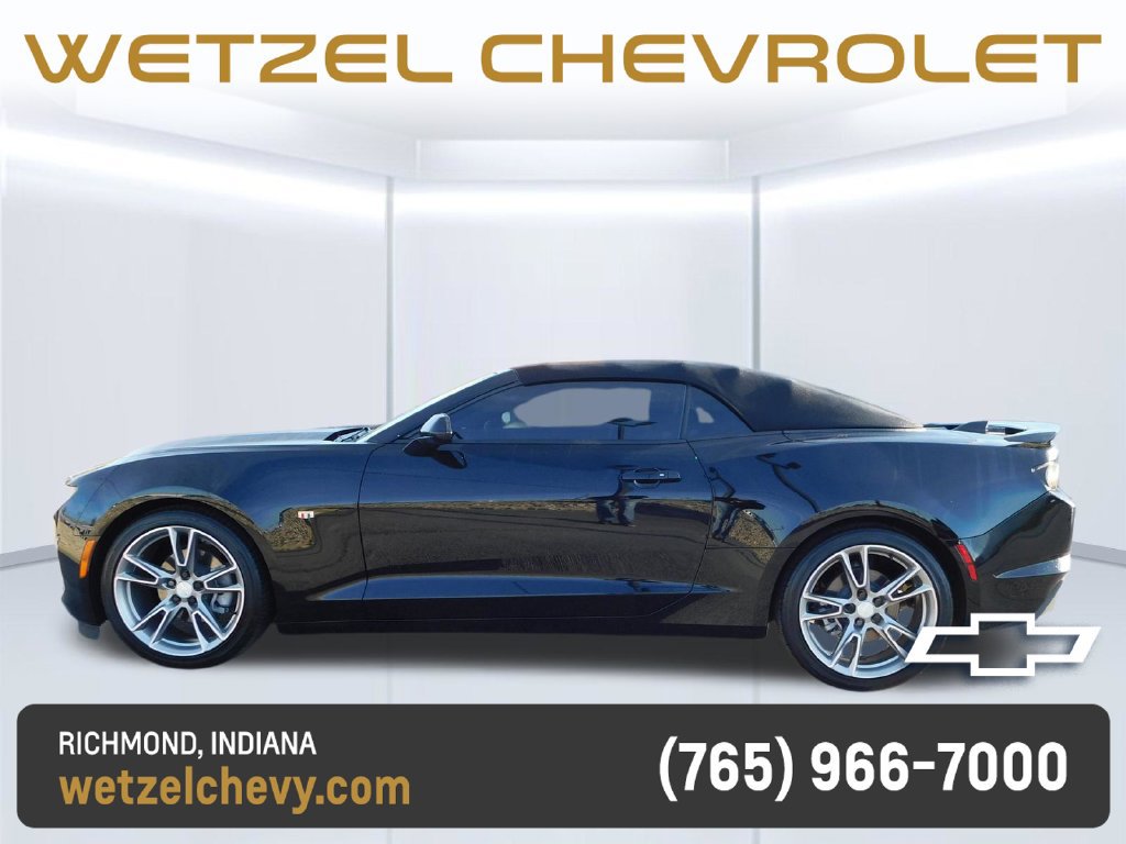 Used 2024 Chevrolet Camaro LT w/ RS Package RWD image 6