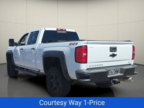 Used 2018 Chevrolet Silverado 2500 LTZ w/ Duramax Plus Package AWD/4WD image 7