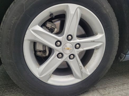 Used 2024 Chevrolet Malibu LS FWD image 31