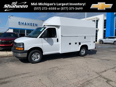 New 2025 Chevrolet Express 3500 w/ Power Convenience Package