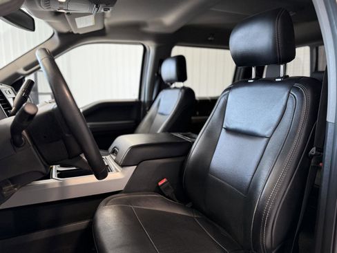 Used 2019 Ford F250 Lariat w/ Chrome Package image 10