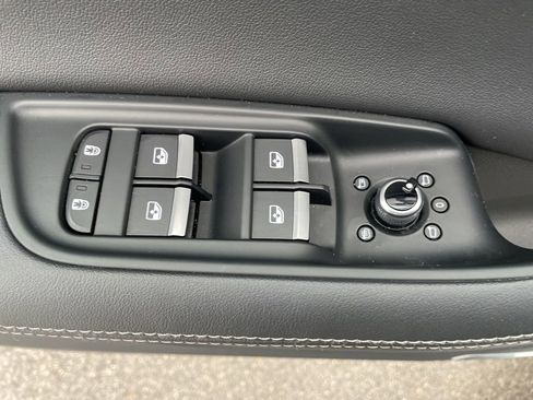 Used 2025 Audi Q7 3.0T Premium Plus image 14