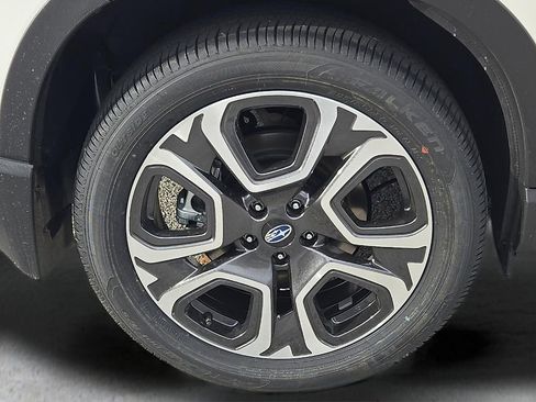 New 2026 Subaru Ascent Limited image 8