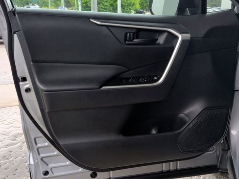 Used 2024 Toyota RAV4 LE FWD image 6
