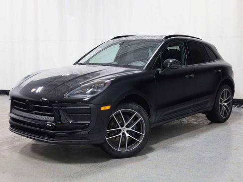 New 2026 Porsche Macan image 1