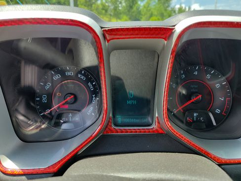 Used 2013 Chevrolet Camaro LT RWD image 9