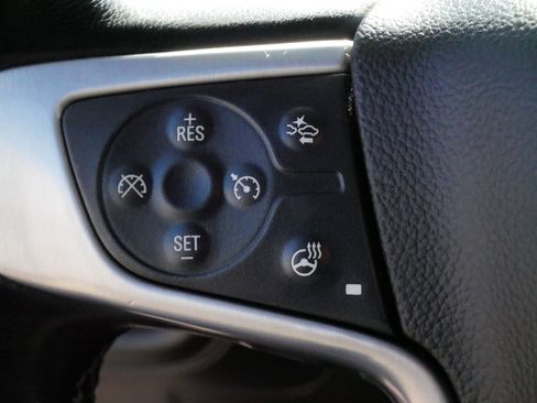 Used 2015 GMC Sierra 1500 SLT w/ SLT Crew Cab Value Package image 25