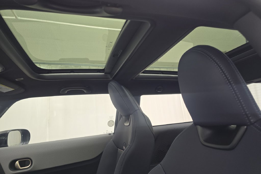 New 2027 MINI Cooper 2-Door Hardtop FWD image 24