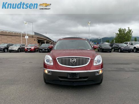 Used 2010 Buick Enclave CXL w/ Trailering Provision Package AWD/4WD image 2