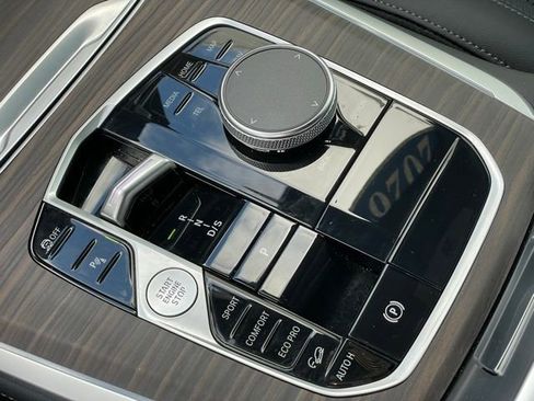 Certified 2026 BMW X5 xDrive40i w/ Climate Comfort Package image 23