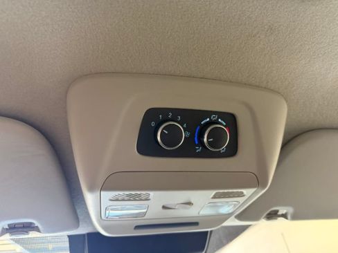 Used 2024 Ford Transit 350 XLT RWD image 22