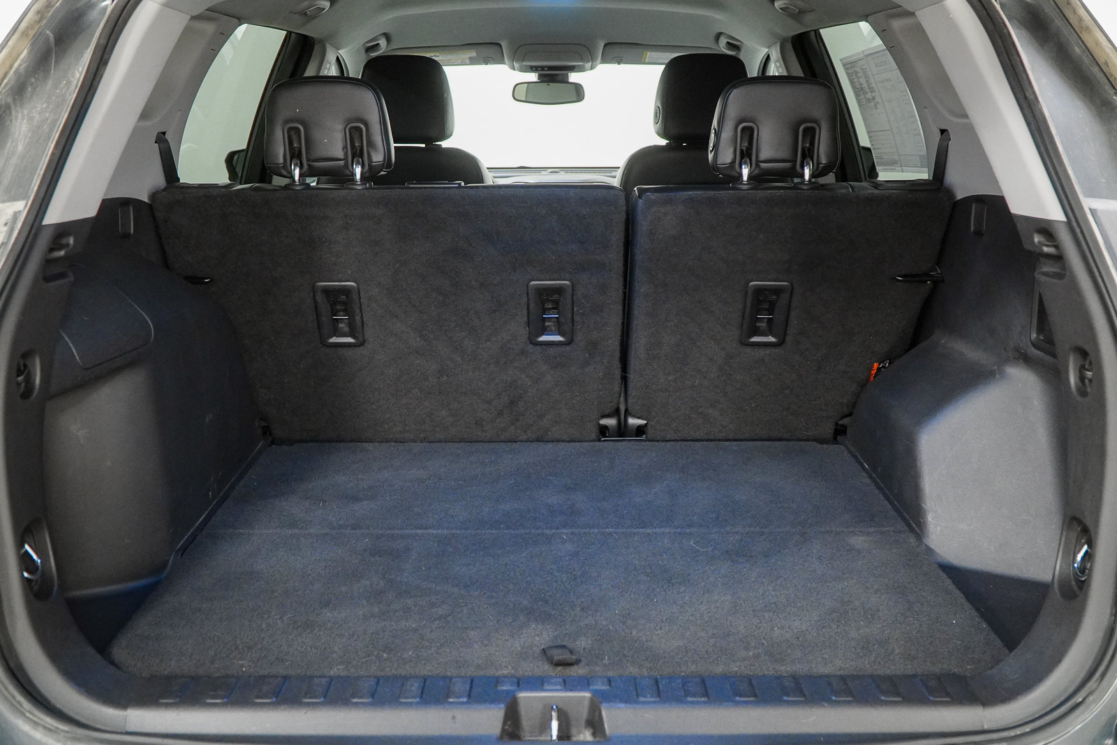 Used 2020 GMC Terrain SLT AWD/4WD image 9