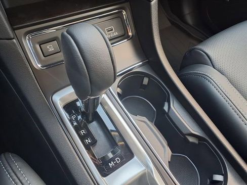 New 2026 Subaru Ascent Limited image 19