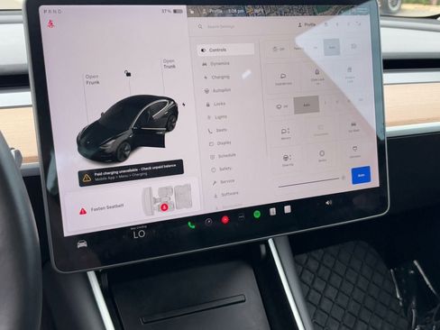 Used 2018 Tesla Model 3 Long Range image 25