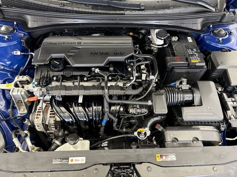 Used 2022 Hyundai Elantra SEL w/ Convenience Package image 27